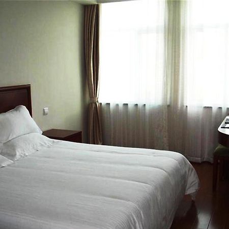 Greentree Inn Zhejiang Ningbo East Baizhuang Rd. Express Hotel Exterior foto