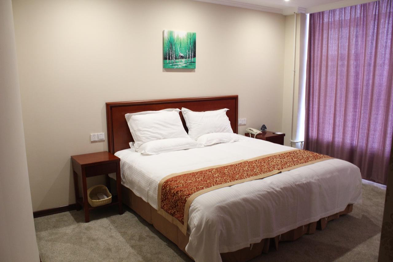 Greentree Inn Zhejiang Ningbo East Baizhuang Rd. Express Hotel Exterior foto